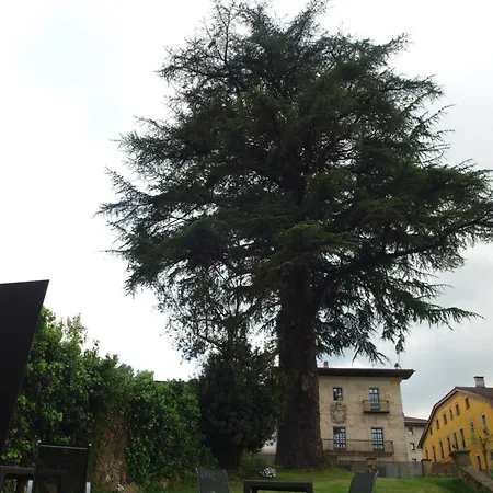 فندق M&uga Hotela Elorrio