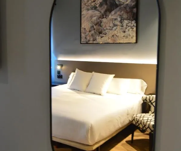 M&uga Hotela Szálloda