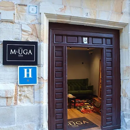 Hotel M&uga Hotela 2*